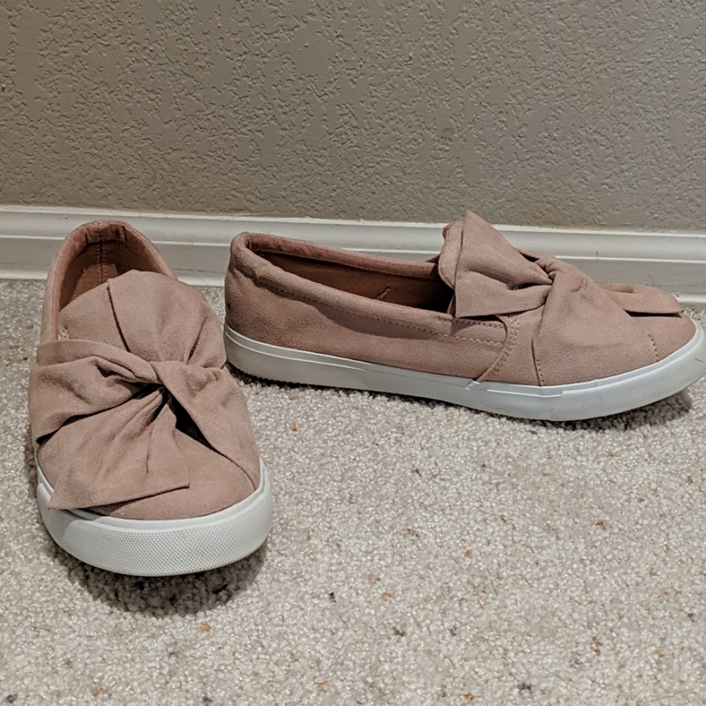 Pink justfab sneakers